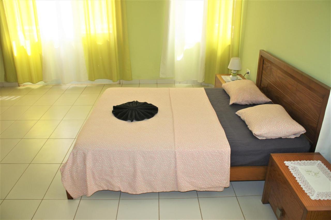 Hostel Casa Branca Vila Nova Exteriör bild